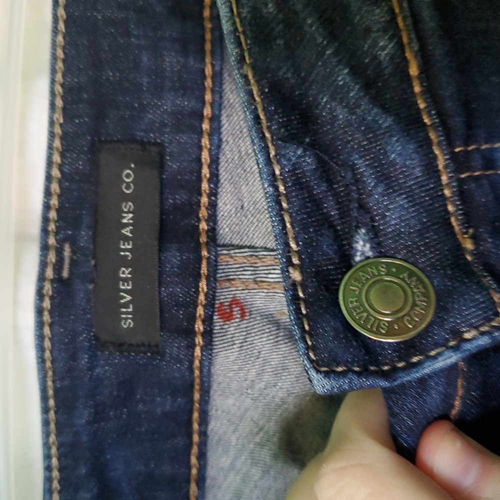 Silver Jeans Co Elyse Slim Bootcut Jeans - image 6